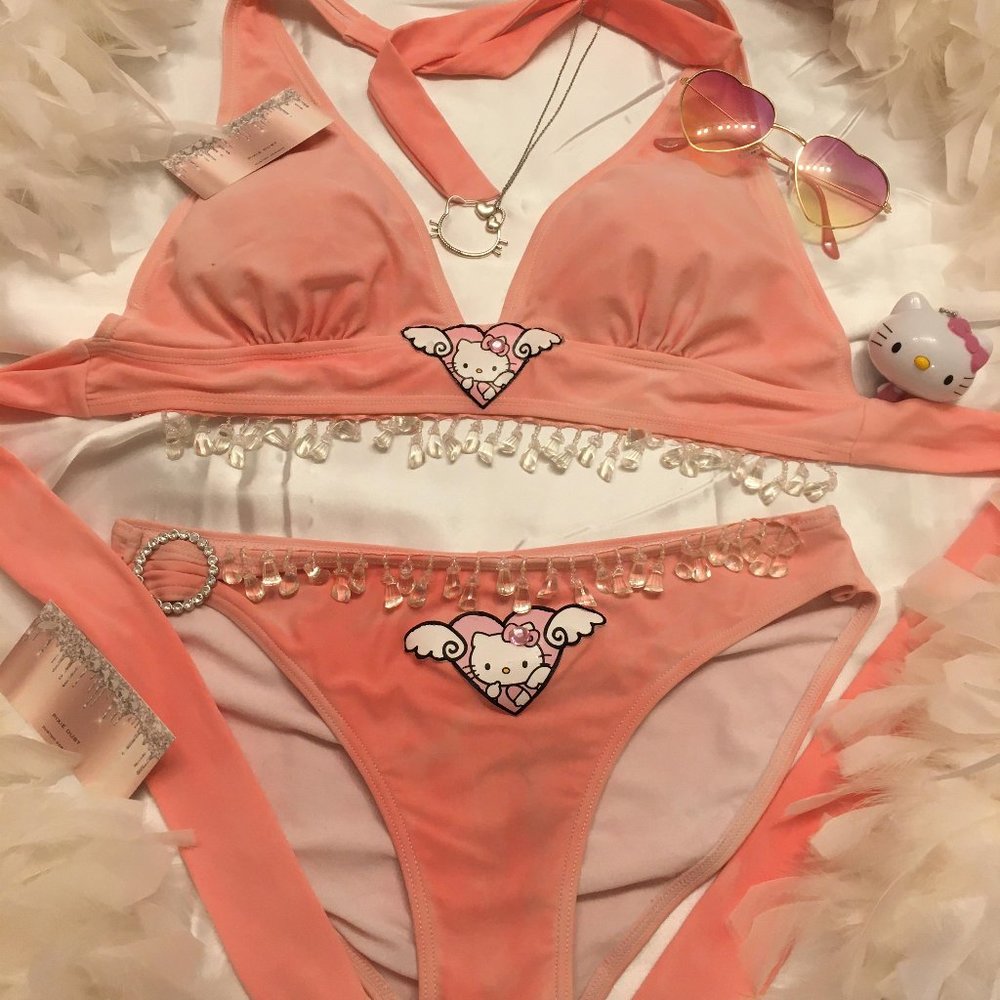 GORGEOUS vintage  custom y2k bikini crystals and necklace!💖